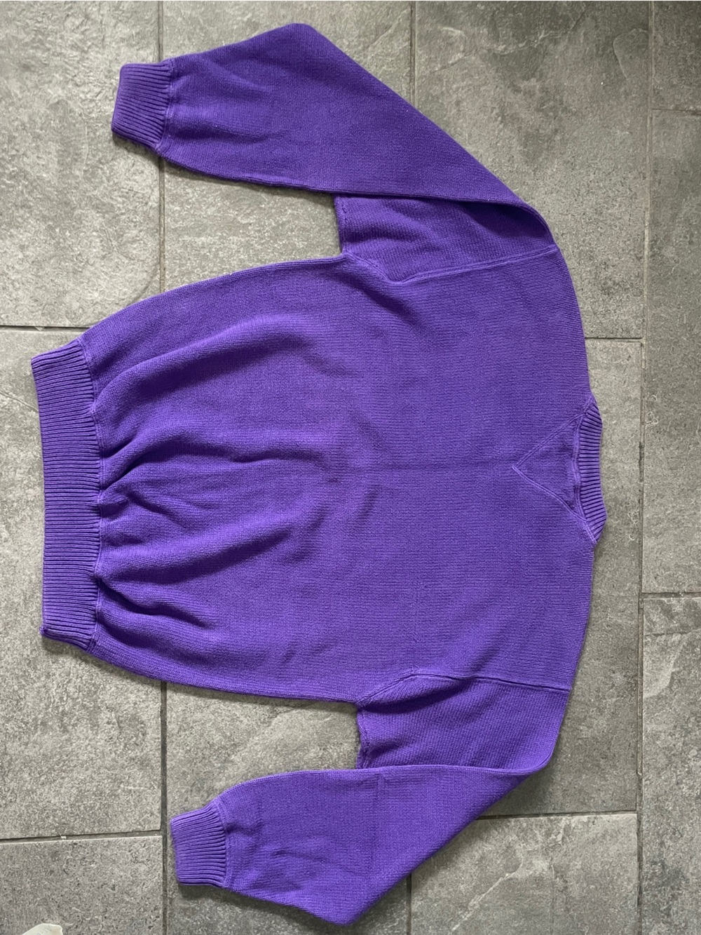 Vintage 90’s Purple Tommy Hilfiger Embroidered Crest Logo Accent Sweater Large - Picture 4 of 7